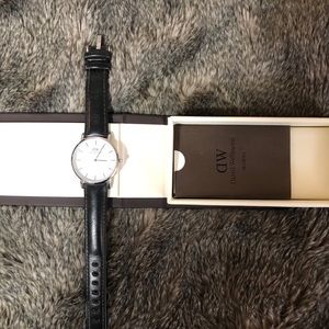 Daniel Wellington Accessories - Daniel Wellington Original Watch Daniel Wellington Accessories - Daniel Wellington Original Watch